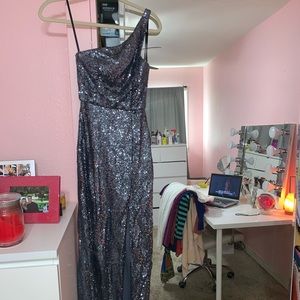 Sparkle grey/black prom dress!